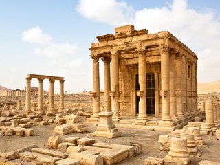 Palmyra Ruins Photo